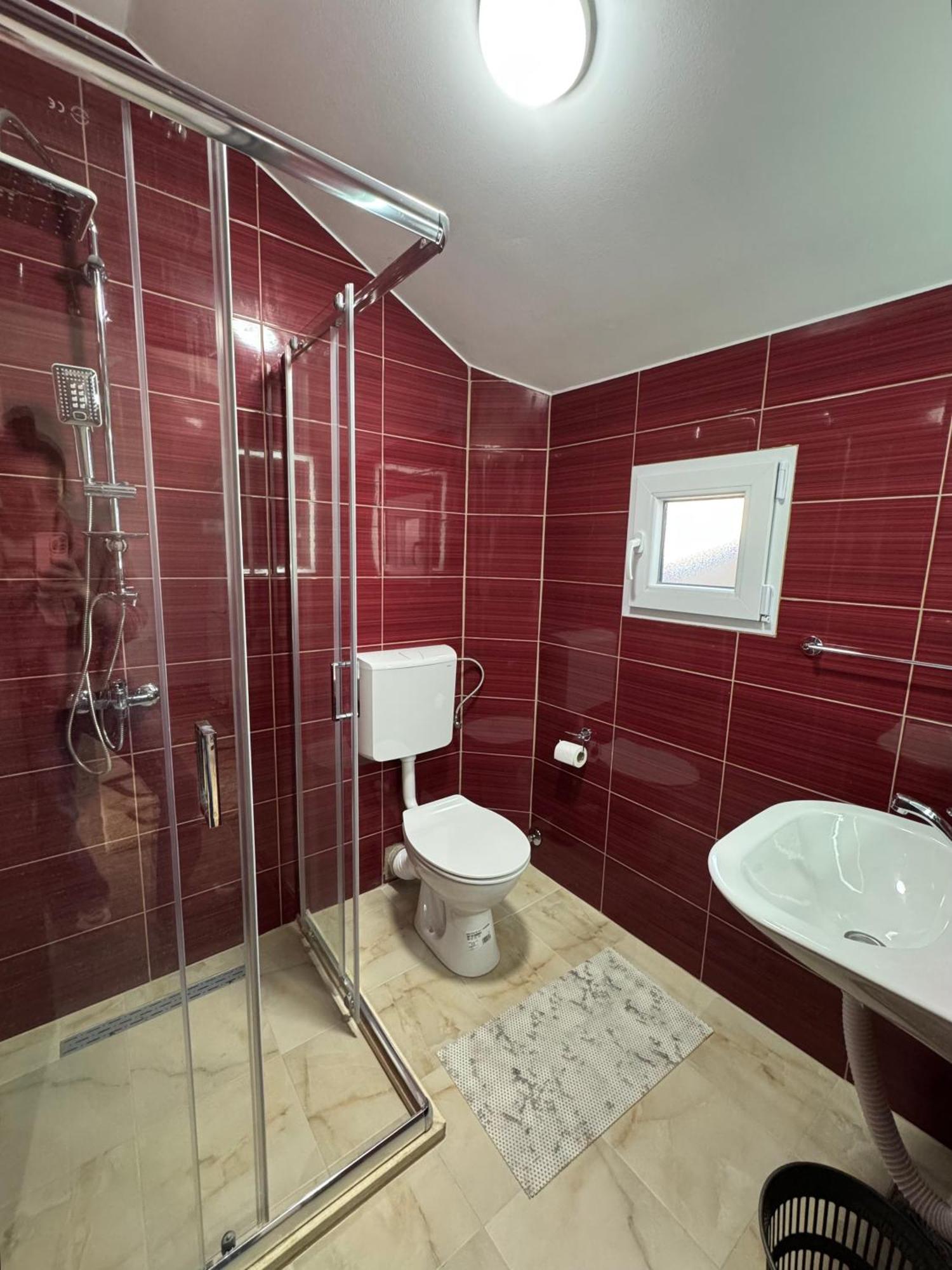 Apartmani Breze Podgorica Extérieur photo