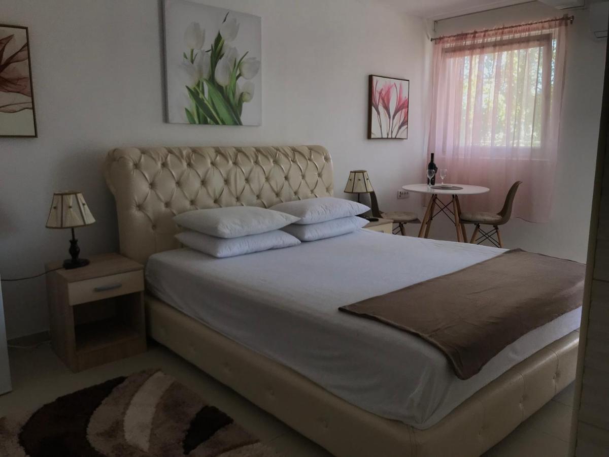 Apartmani Breze Podgorica Extérieur photo